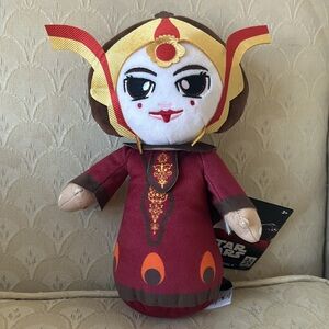 NWT Mattel Star Wars Queen Amidala 8 inch plush .